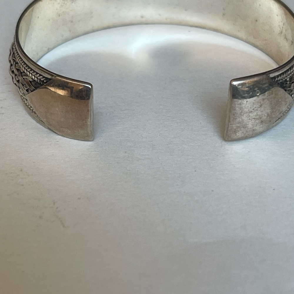 Sterling silver bracelet. Feel free to make an offer - Picture 2 of 4